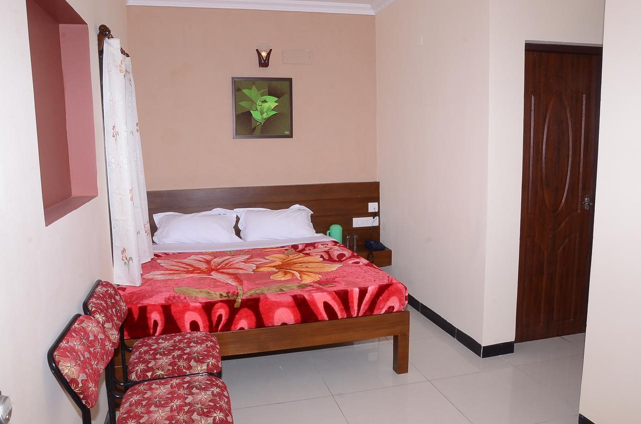 Ezhil Residency Kodaikanal Ngoại thất bức ảnh